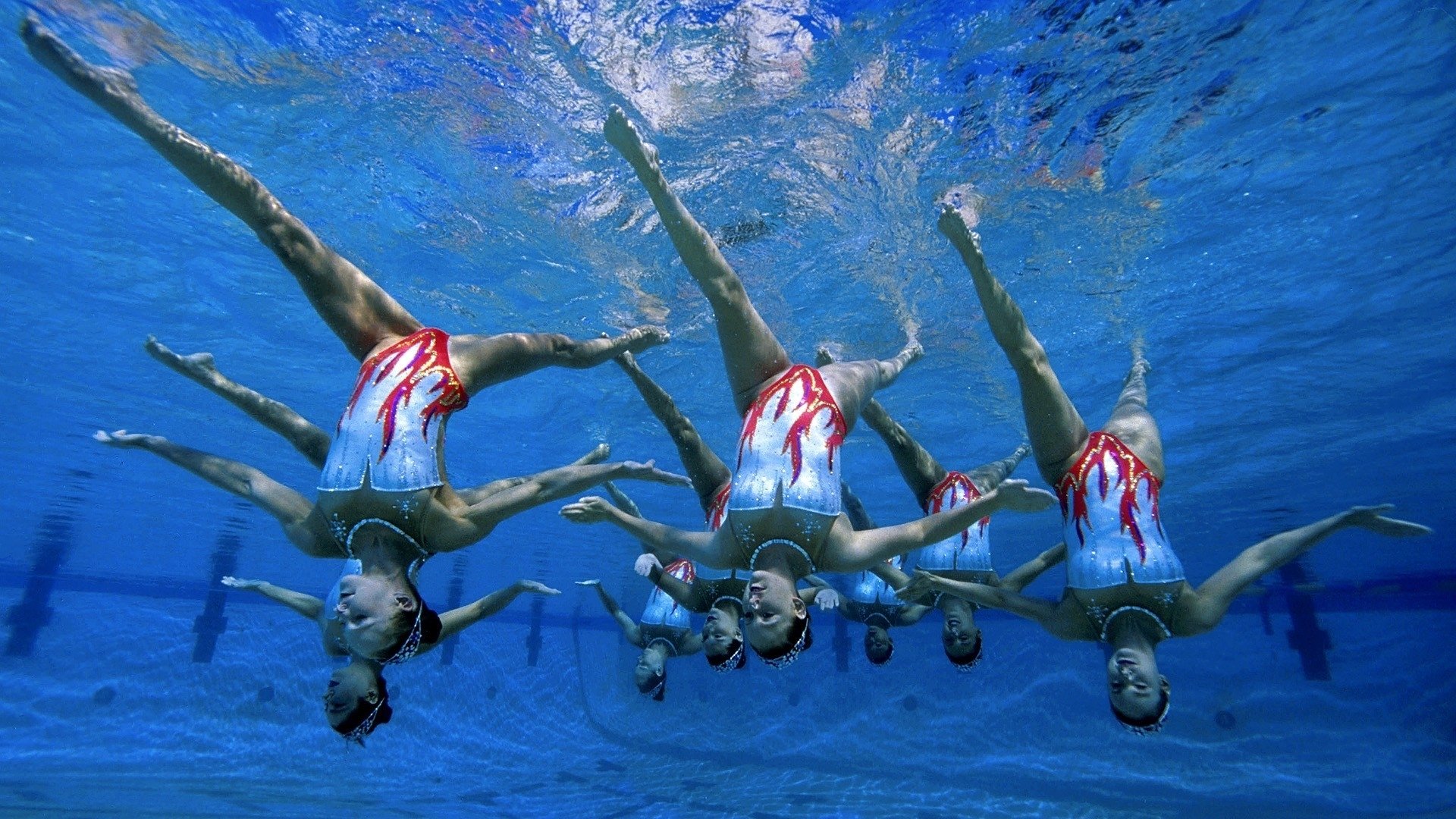 九游官网入口-穆古鲁扎新规与快船内讧，体育界再掀波澜